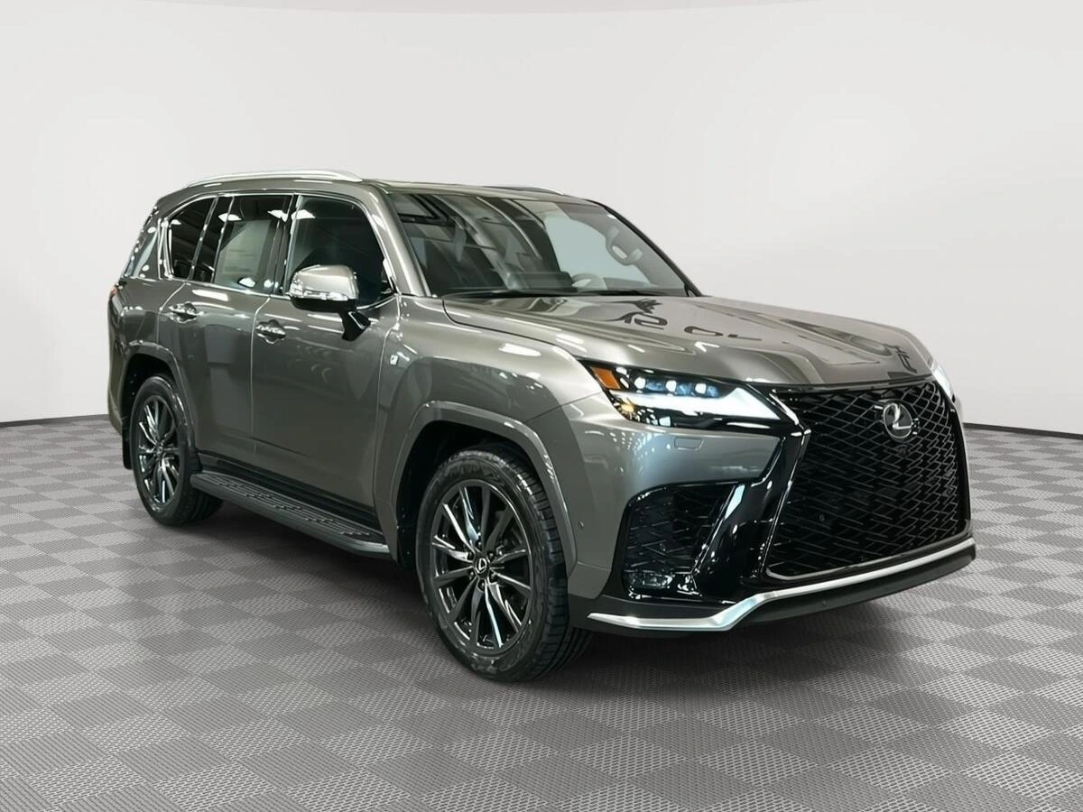 2026 Lexus LX 600 700h F-Sport's photo