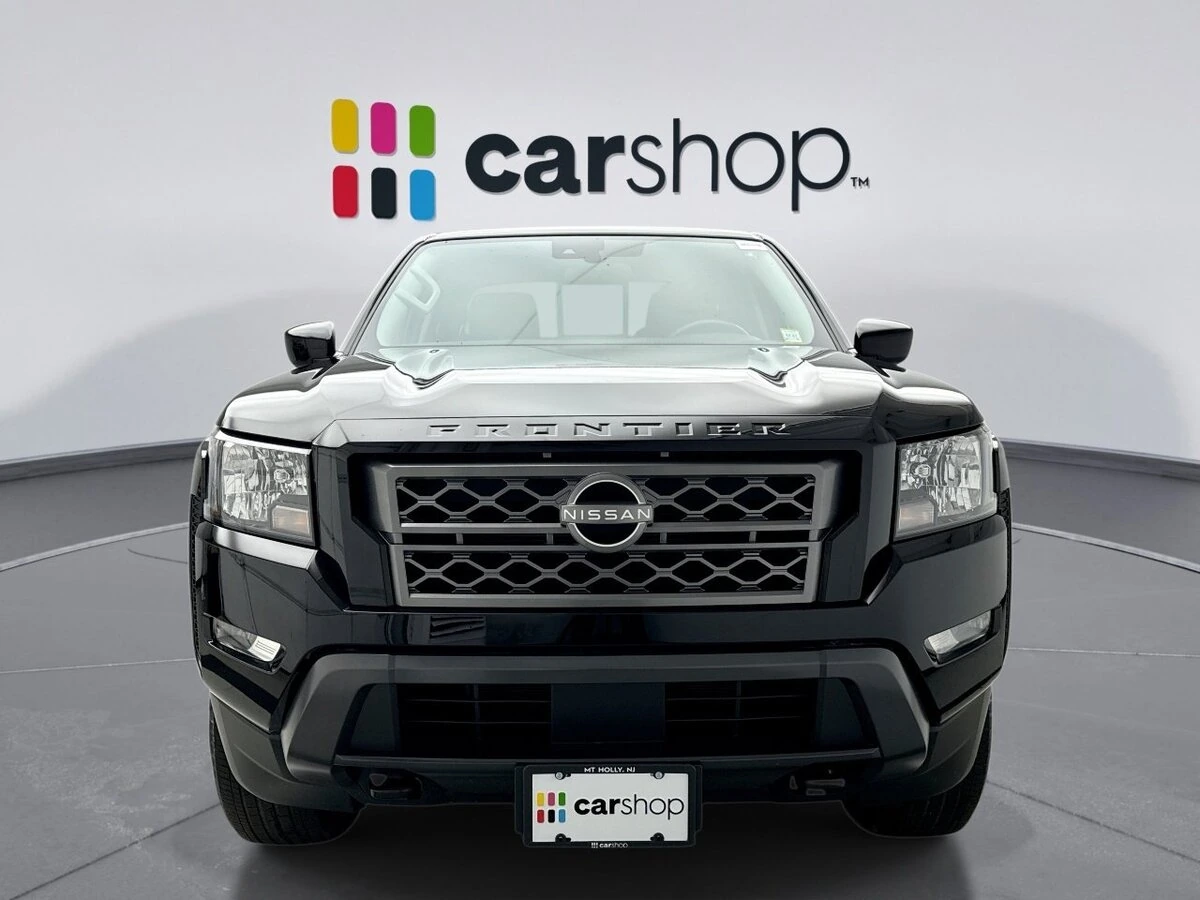2023 Nissan Frontier SV - Photo 8