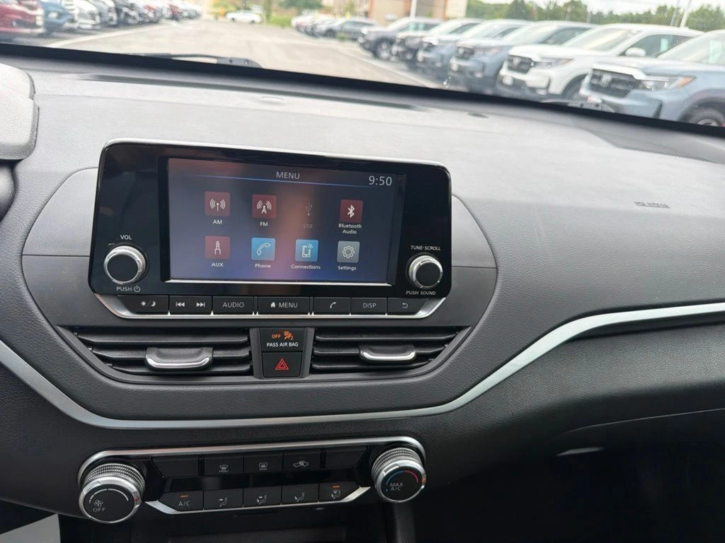 2024 Nissan Altima S - Photo 21