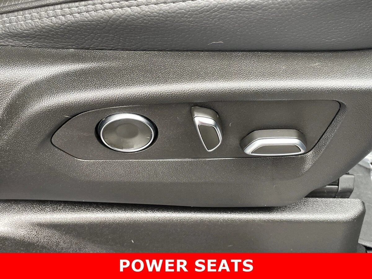 2025 GMC Yukon XL Denali - Photo 20
