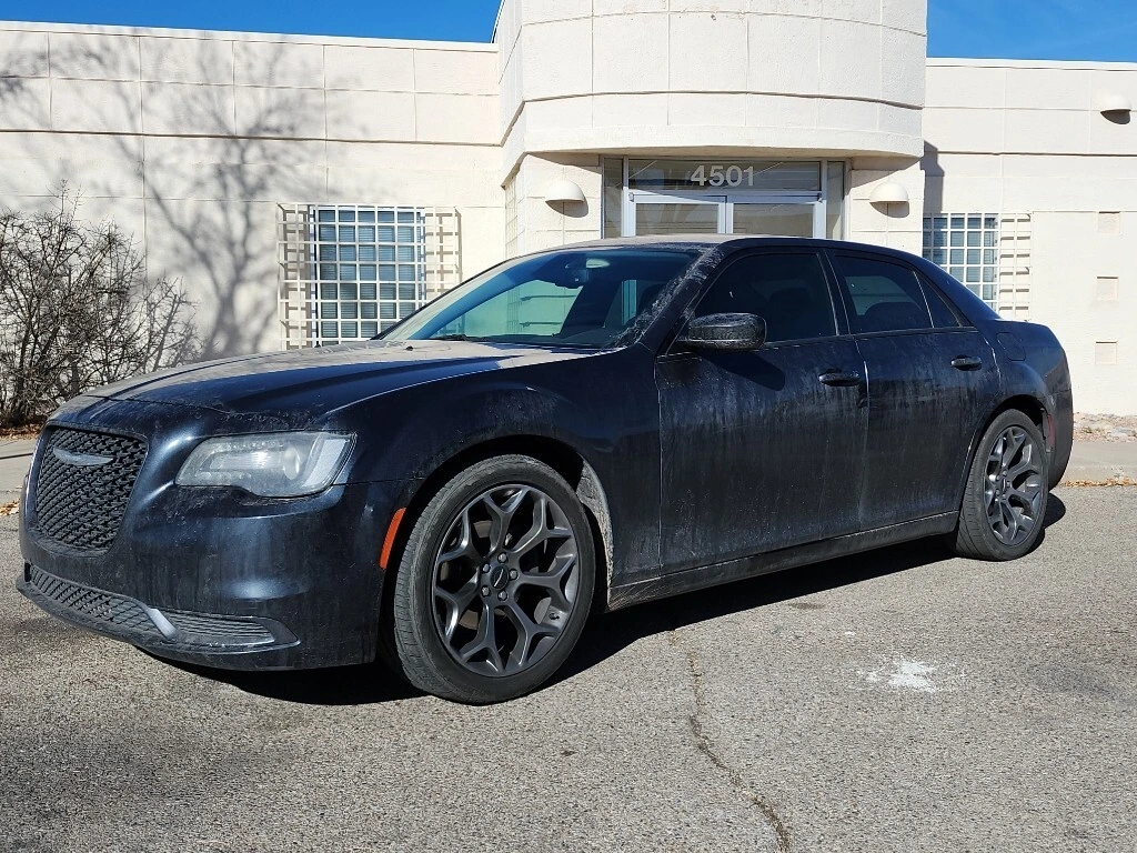 2018 Chrysler 300 Touring