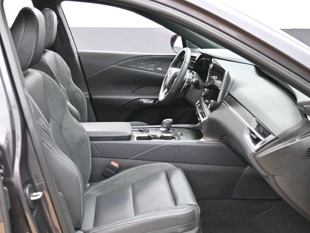 2025 Lexus RX Hybrid 350h - Photo 29