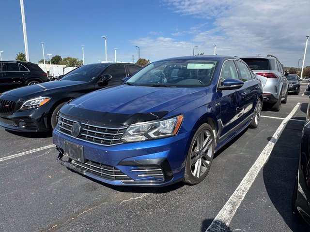 2017 Volkswagen Passat 1.8T R-Line