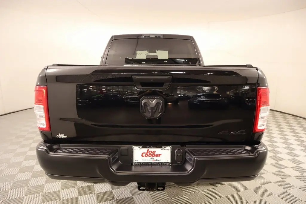 2024 Ram 2500 Tradesman photo 12