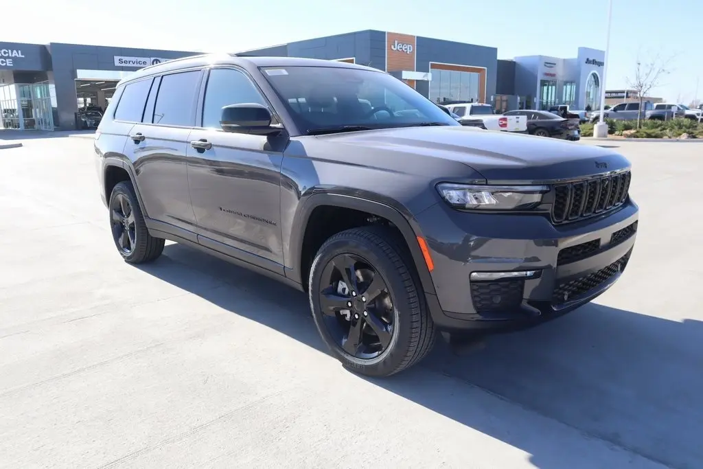 2025 Jeep Grand Cherokee L Limited's photo