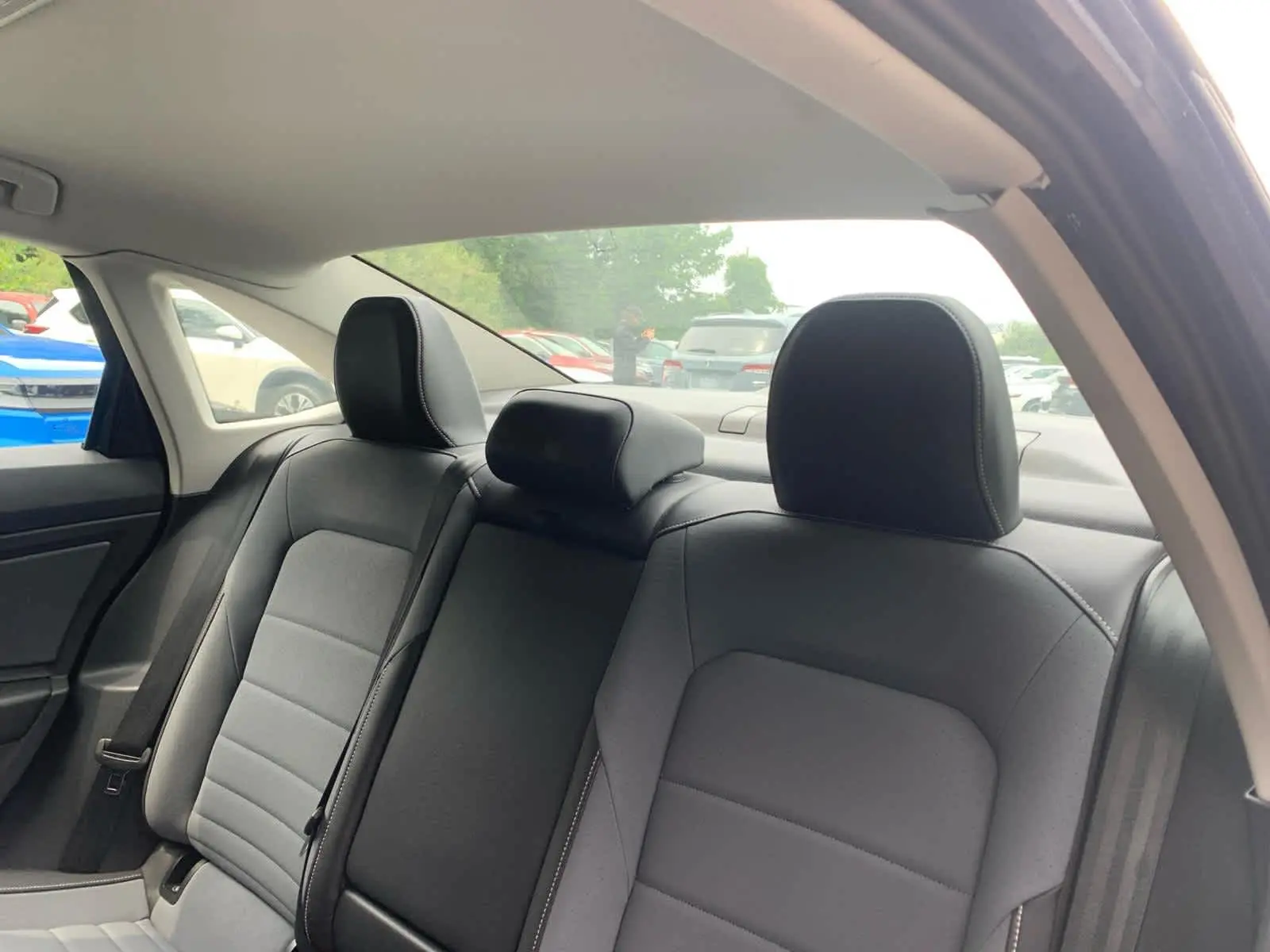 2025 Volkswagen Jetta SE photo 30