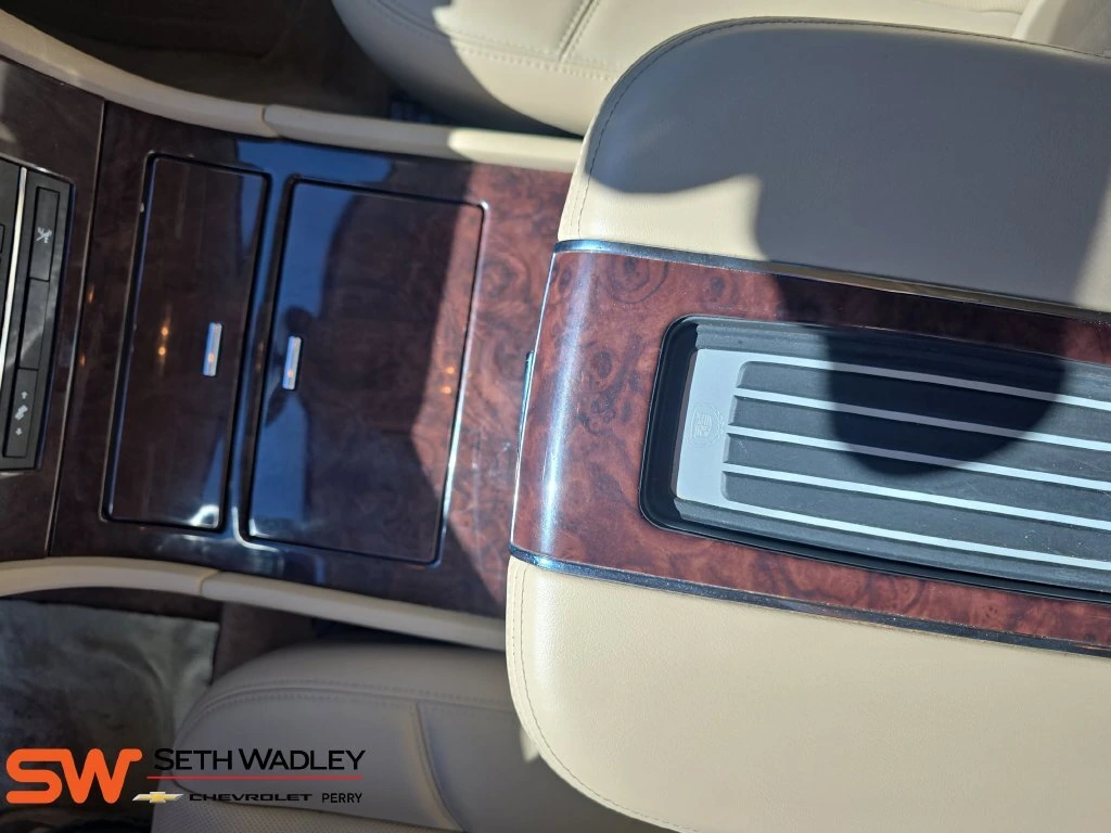 2013 Cadillac Escalade Luxury - Photo 26