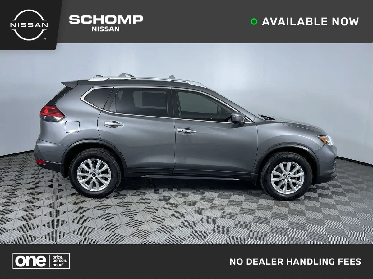2017 Nissan Rogue SV