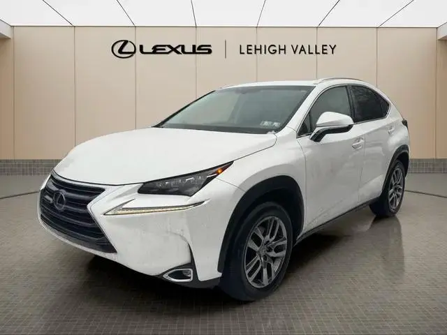 2015 Lexus NX 200t's photo