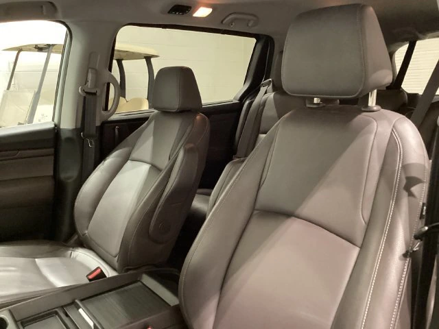 2024 Honda Odyssey EX-L - Photo 15