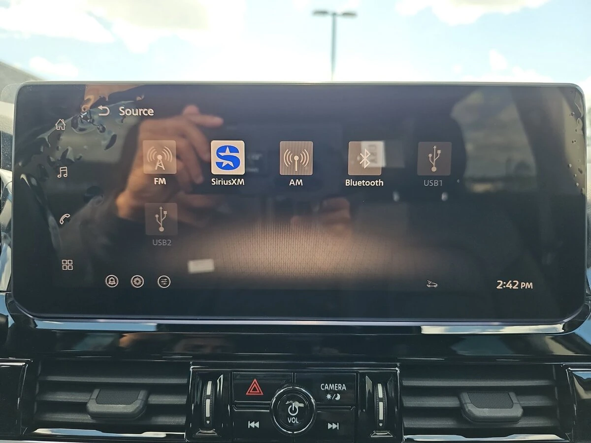 2026 Nissan Pathfinder Platinum - Photo 26