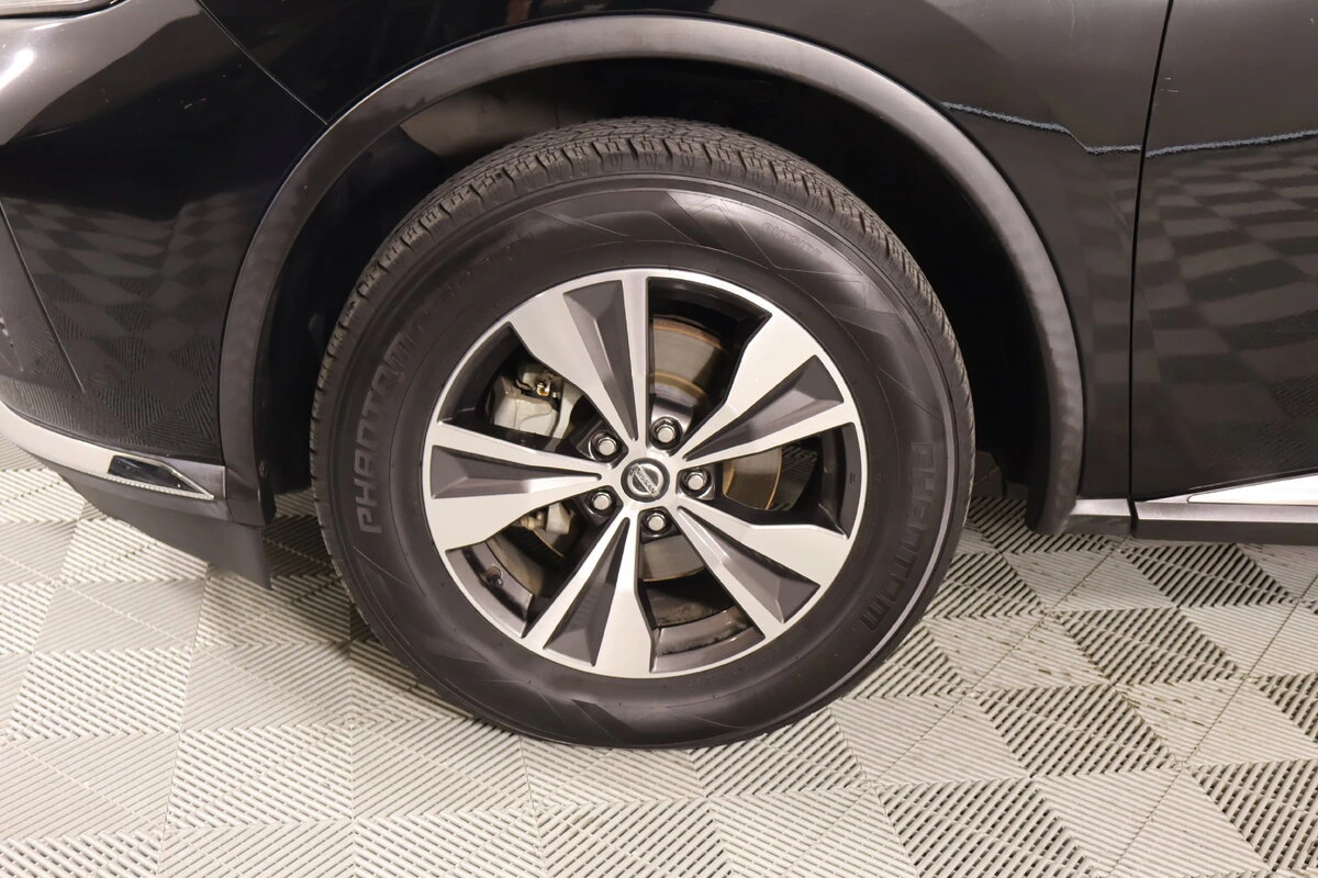 2020 Nissan Murano SV - Photo 16