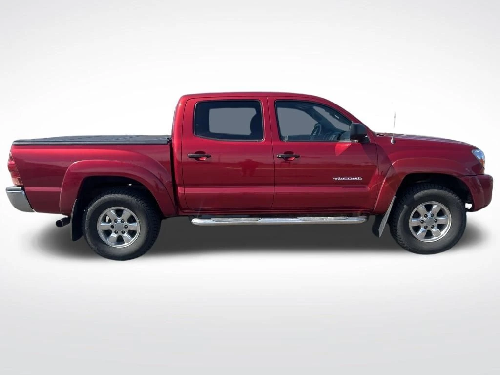 Used 2005 Toyota Tacoma PreRunner with VIN 5TEJU62N75Z075001 for sale in Golden Valley, Minnesota