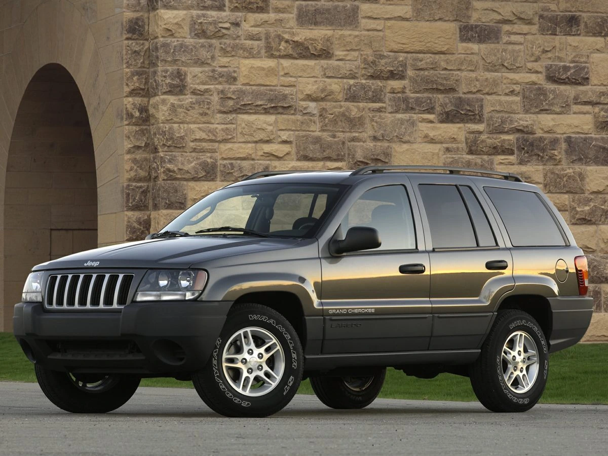 2004 Jeep Grand Cherokee Laredo's photo