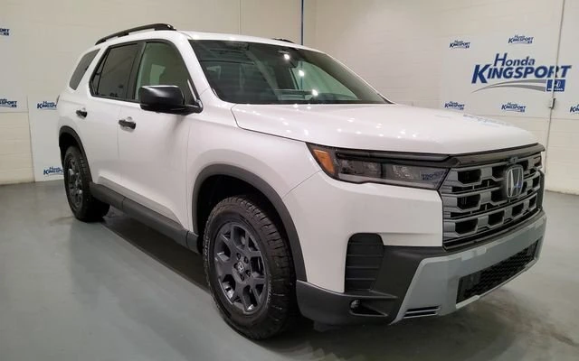 2026 Honda Pilot TrailSport AWD's photo