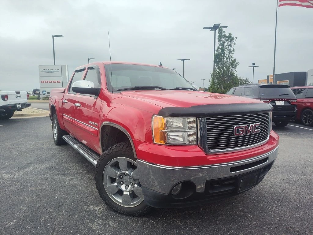 2011 GMC Sierra 4WD Crew Cab SLE SWB's photo