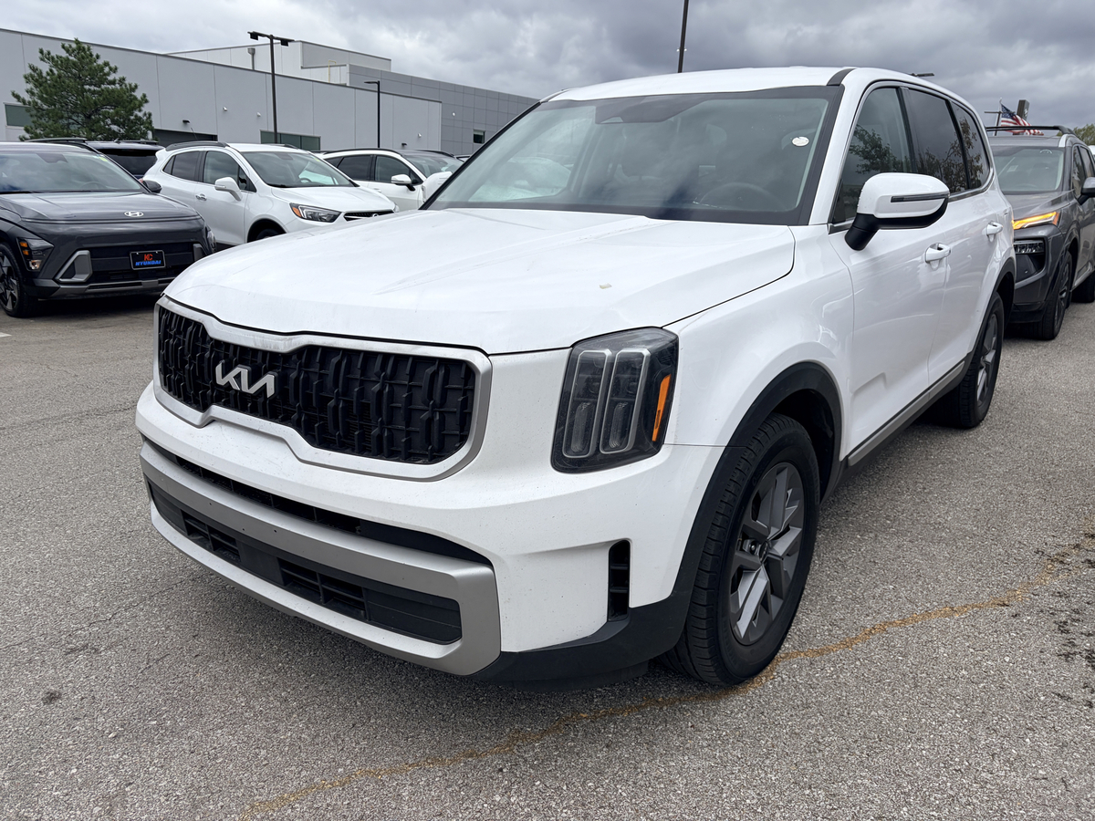 2023 Kia Telluride LX