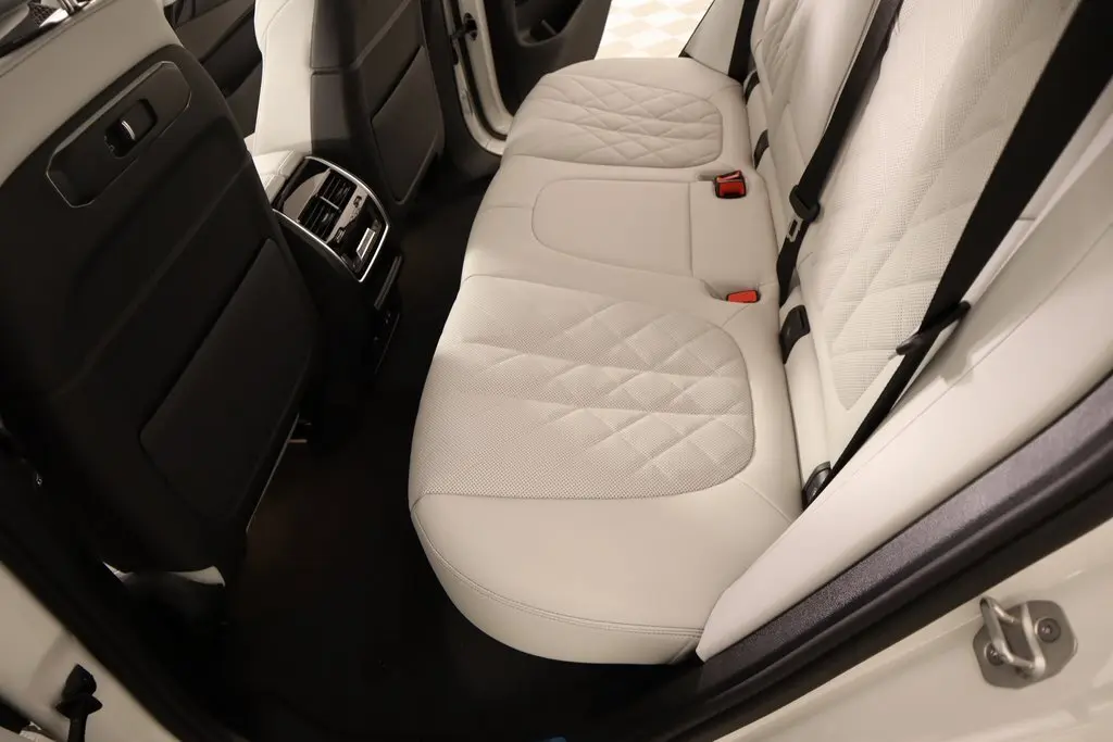2026 Bmw X5 xDrive40i photo 12