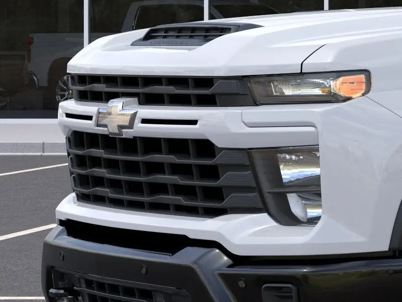 2026 Chevrolet Silverado 2500HD Custom photo 13