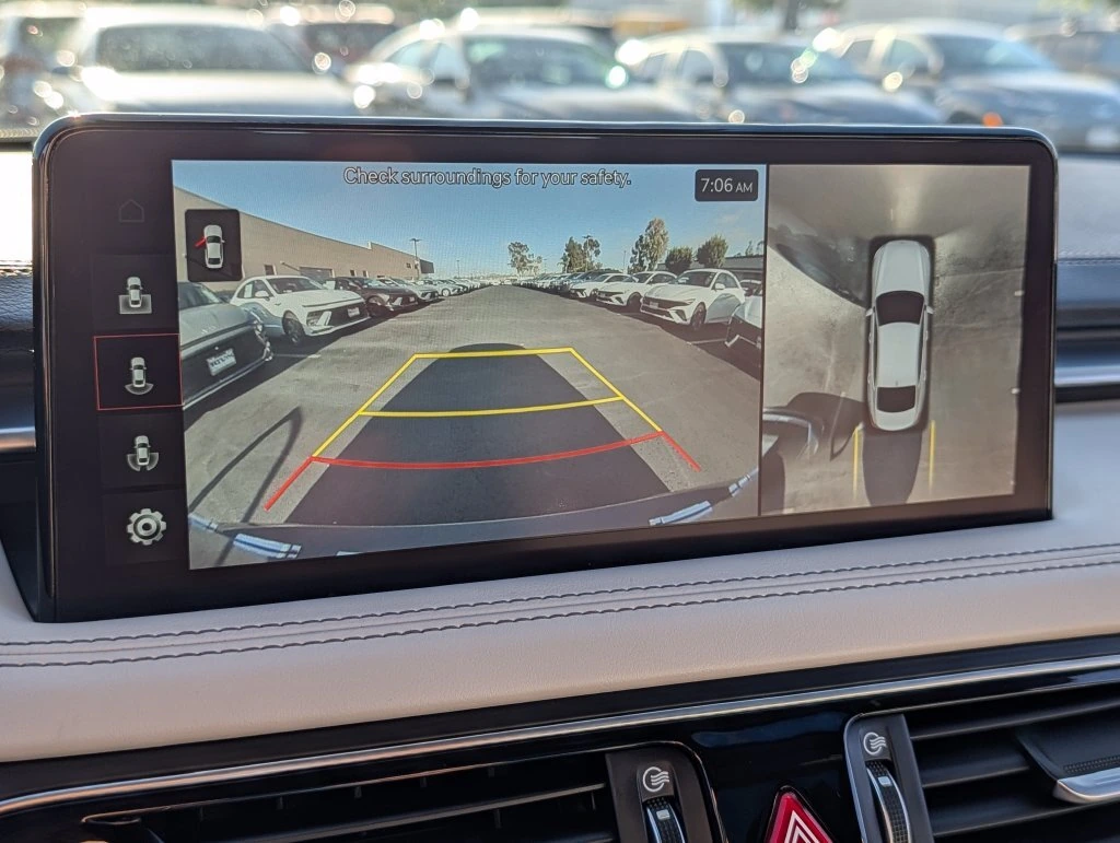 2023 GENESIS G70 Standard - Photo 23