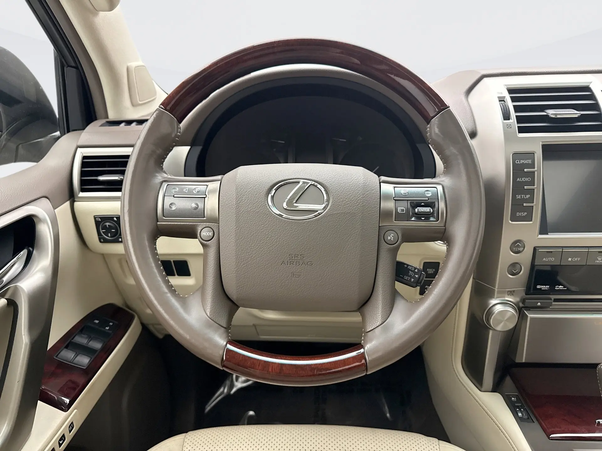 2011 Lexus GX Base photo 12