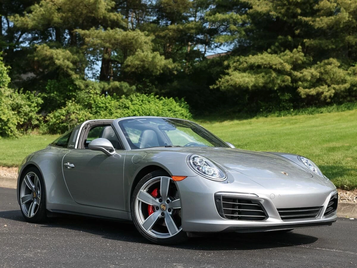 2017 Porsche 911 Targa 4S's photo