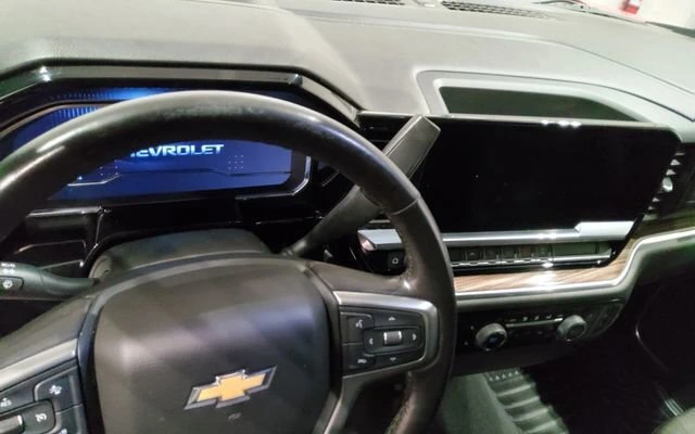 2022 Chevrolet Silverado 1500 LT - Photo 15