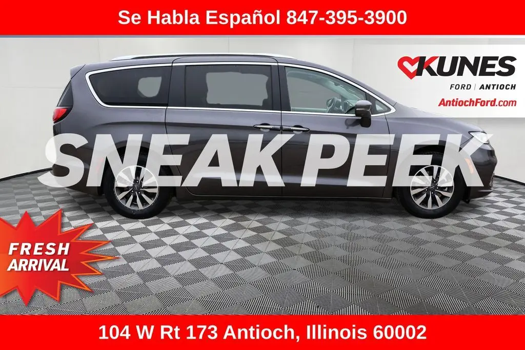 Used 2021 Chrysler Pacifica Hybrid Touring L with VIN 2C4RC1L72MR603296 for sale in Antioch, IL