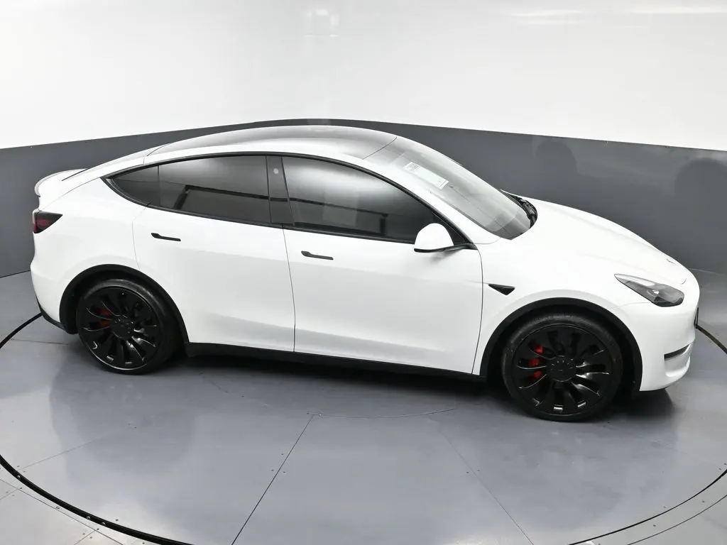 2022 Tesla Model Y Performance photo 41