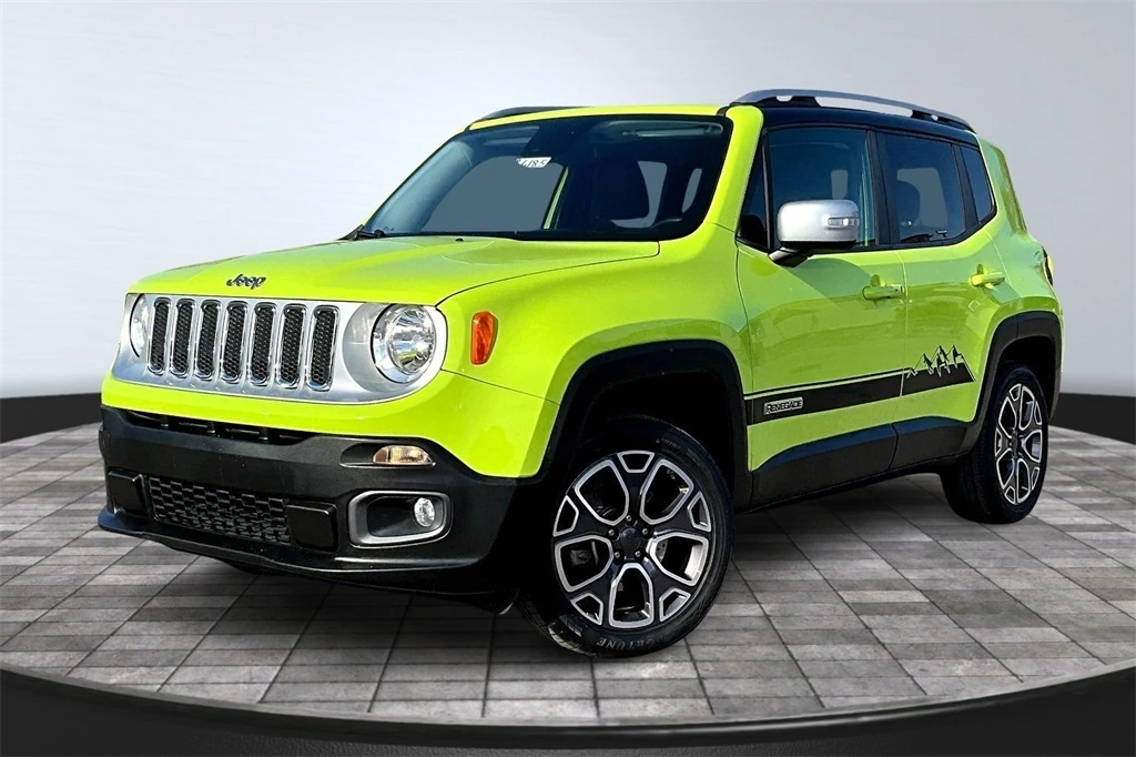 2017 Jeep Renegade Limited's photo