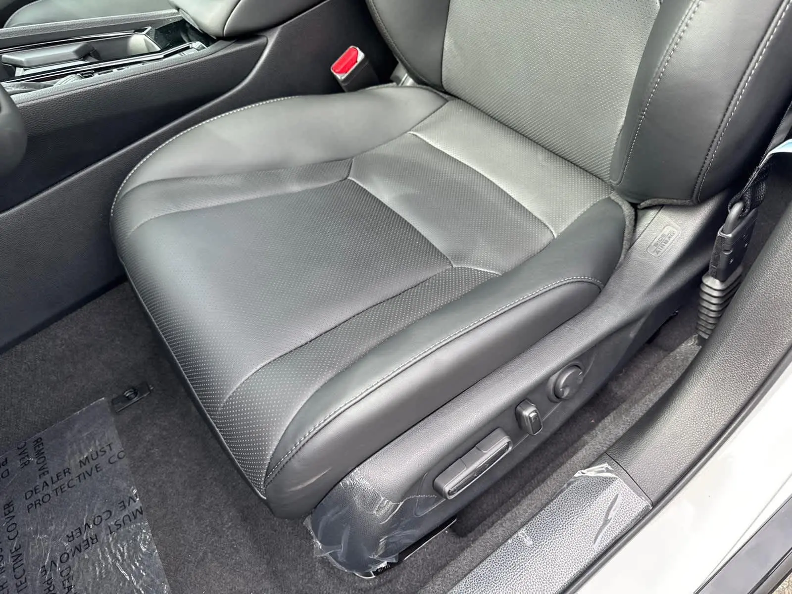 2025 Honda Accord Hybrid EX-L photo 16