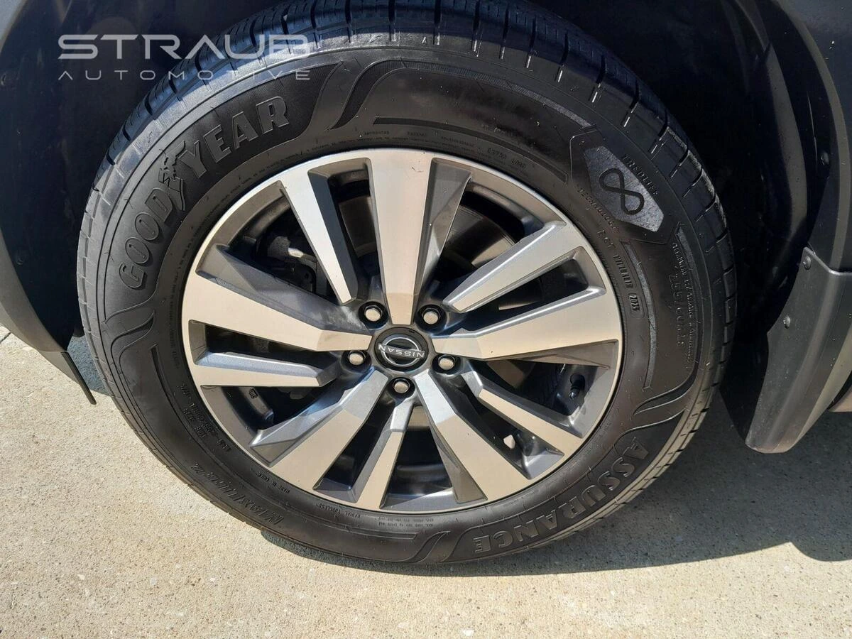 2024 Nissan Pathfinder SL - Photo 9