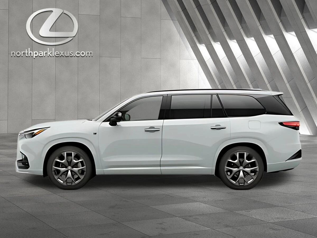 2026 Lexus TX Hybrid's photo