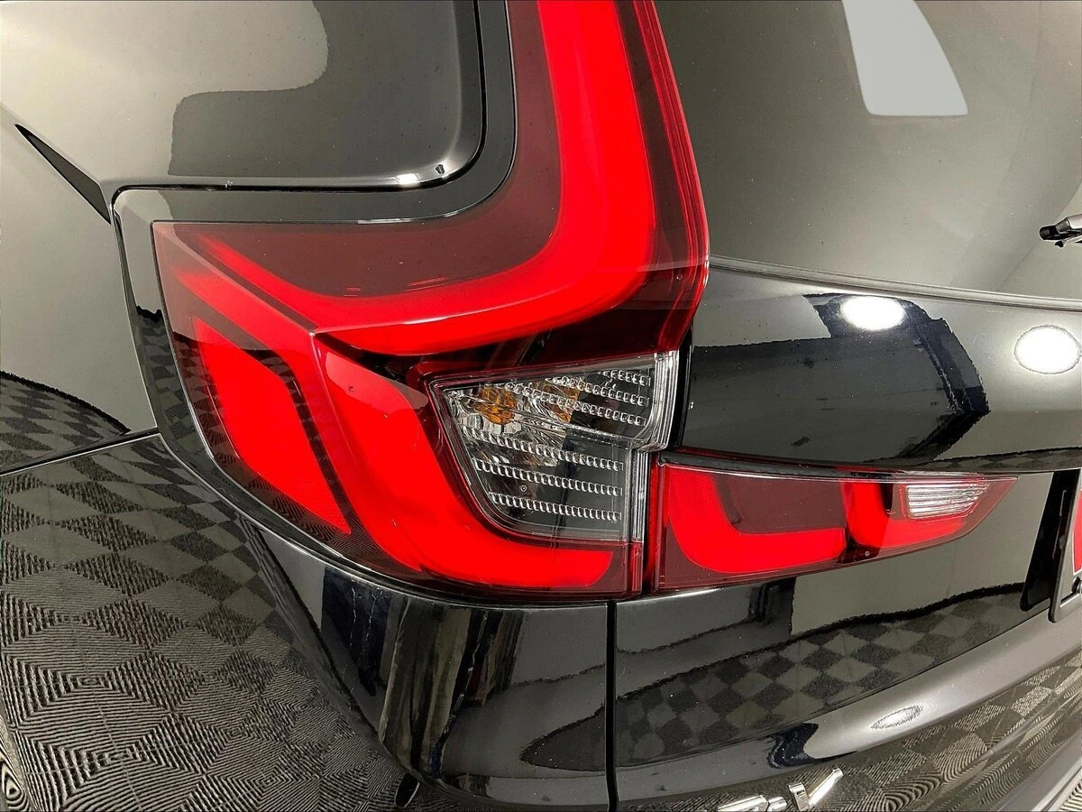 2025 Honda CR-V Sport - Photo 23