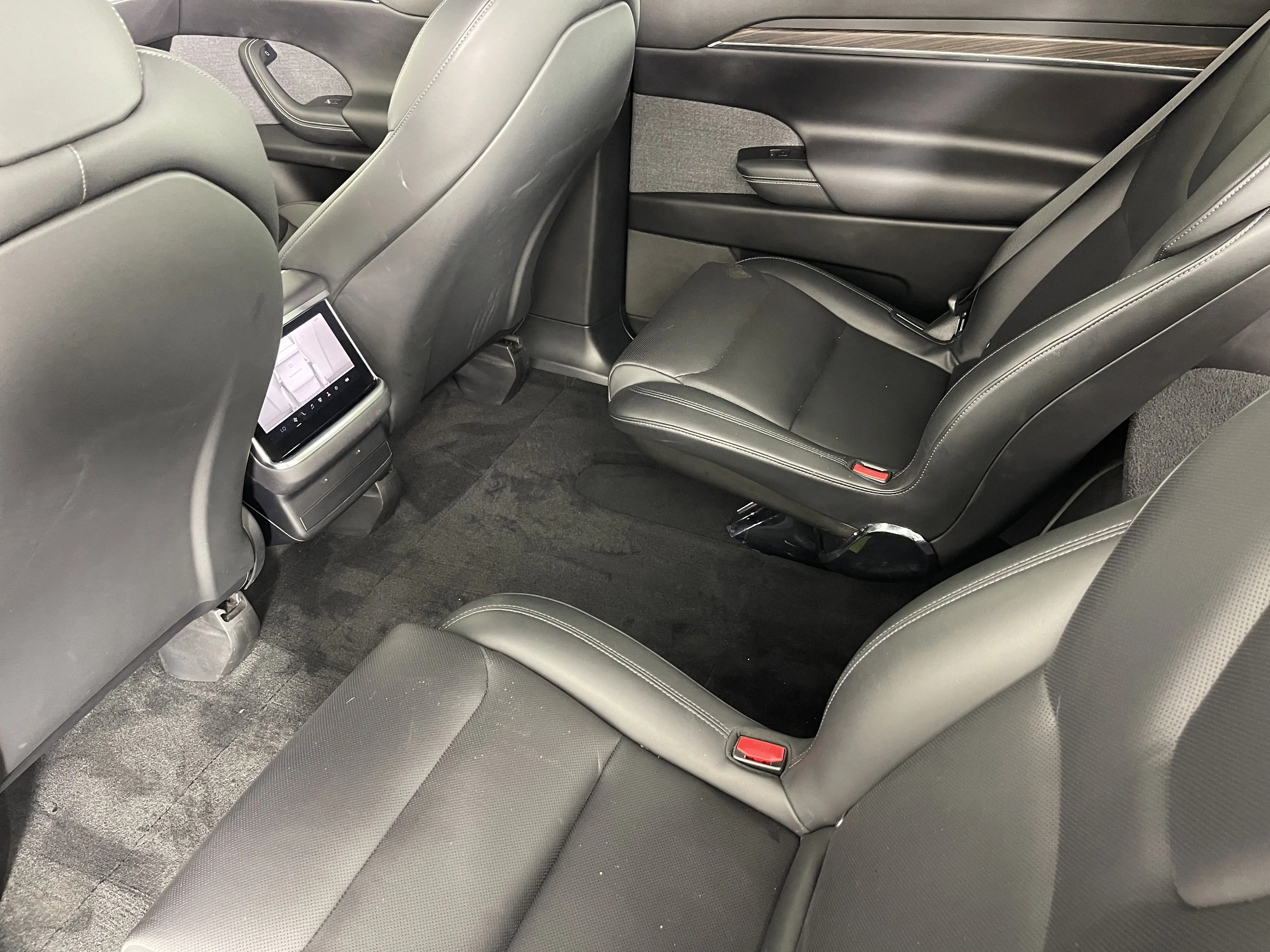2022 Tesla Model X photo 24