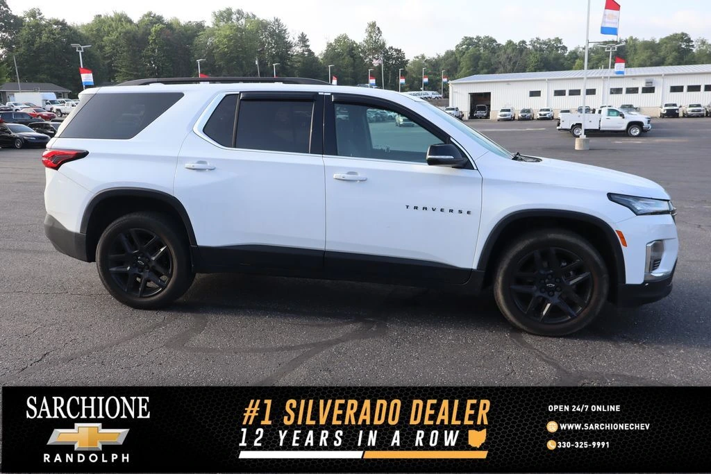 2022 Chevrolet Traverse AWD 1LT's photo