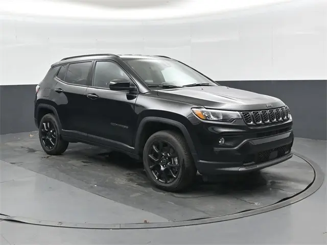 2026 Jeep Compass Altitude's photo