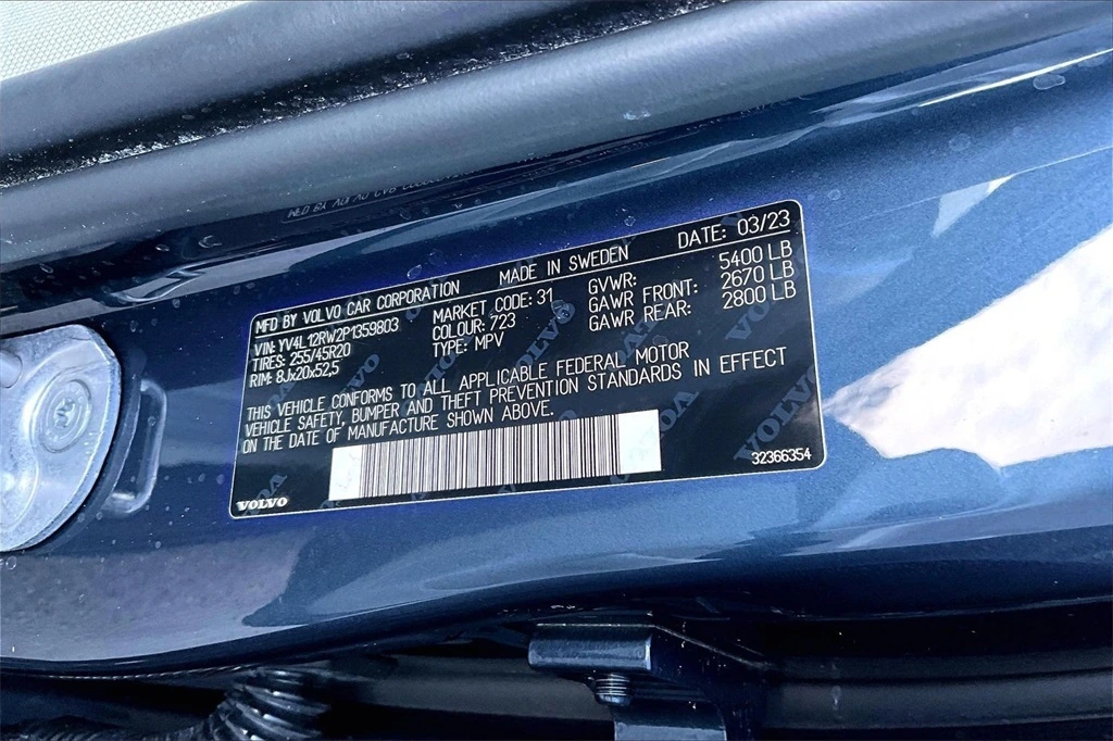 2023 Volvo - image 18