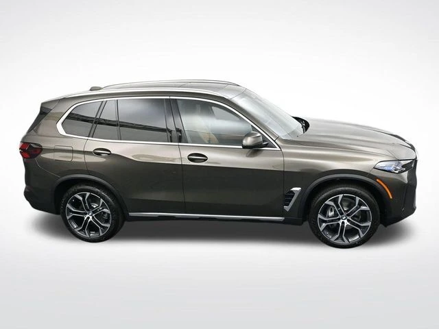 2026 BMW X5 40i - Photo 22