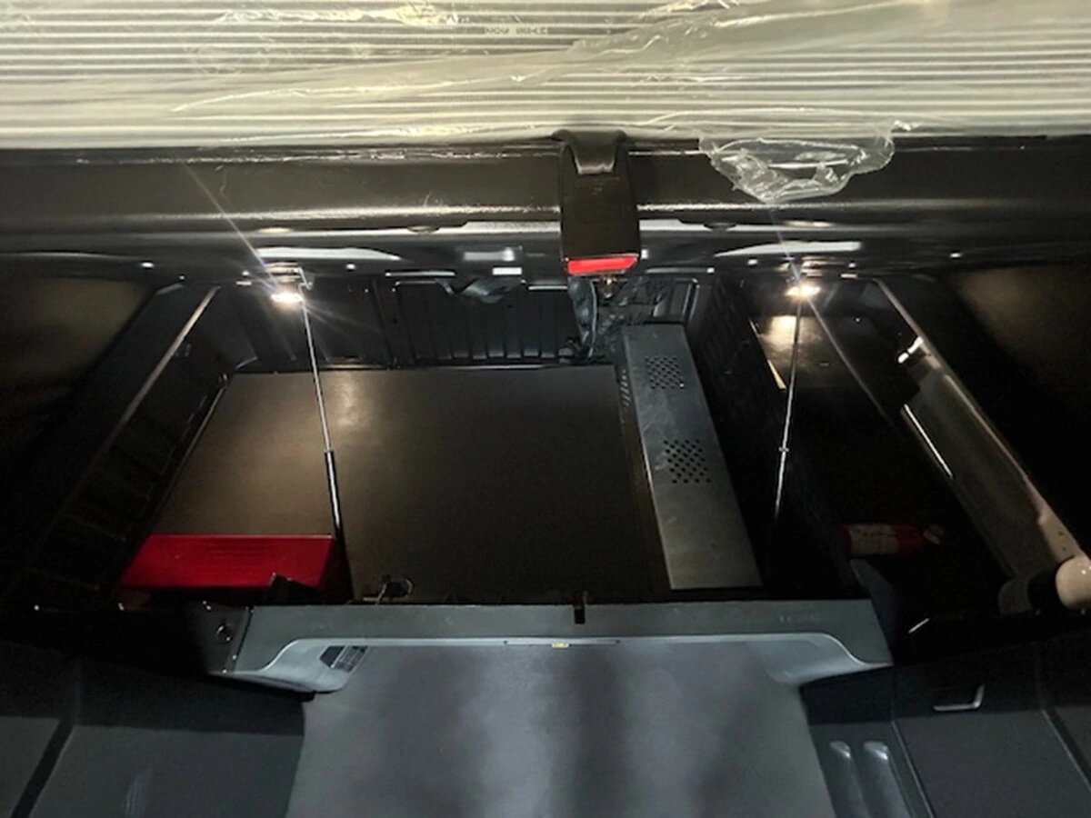 2023 Freightliner Cascadia - image 19