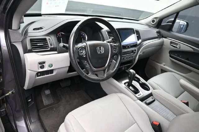 2016 Honda Pilot EX-L - Photo 13