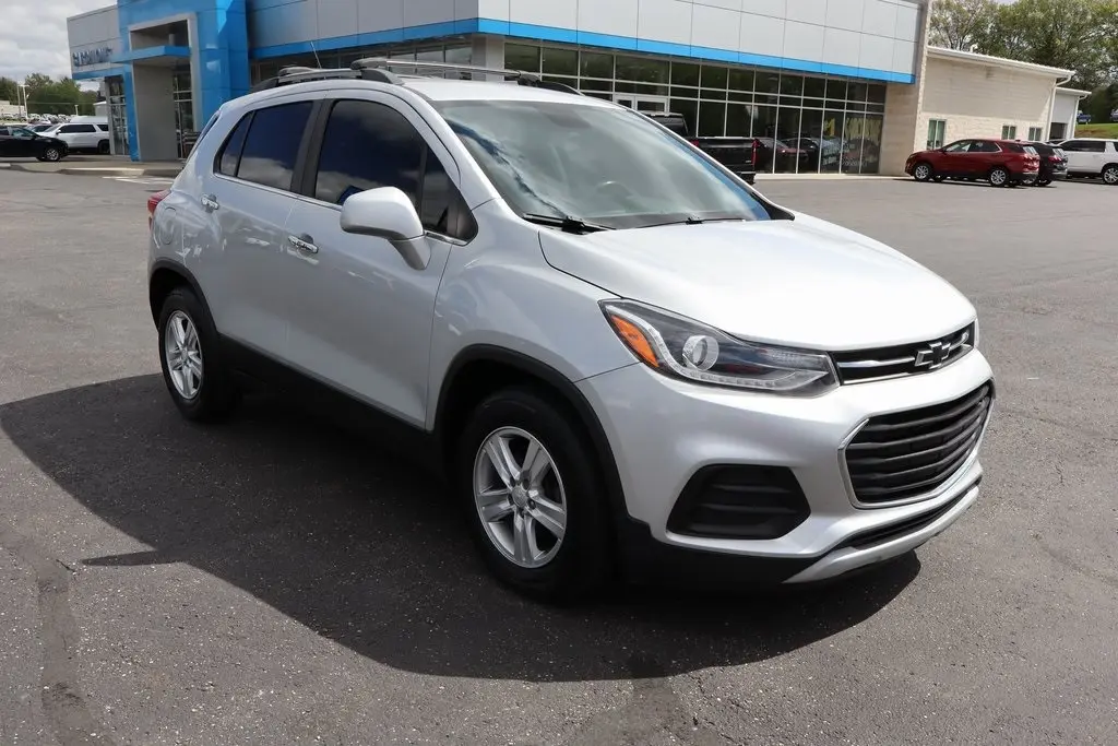 Used 2019 Chevrolet Trax LT with VIN 3GNCJLSB1KL357839 for sale in Atwater, OH