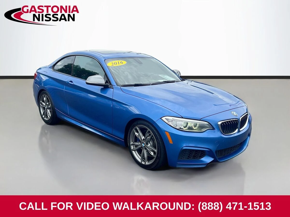 2016 BMW 2 Series M235i Coupe's photo
