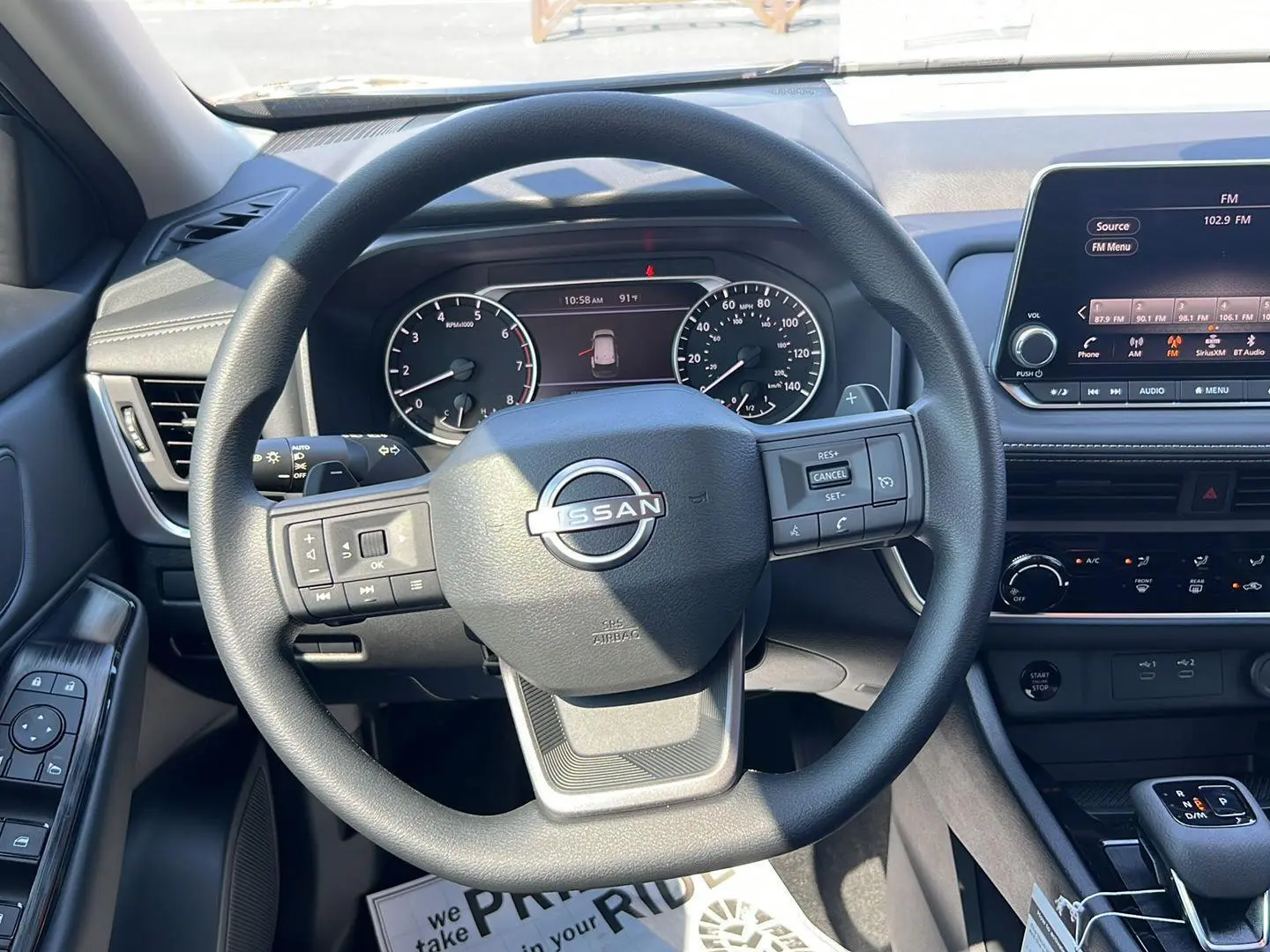 2026 Nissan Rogue S photo 13
