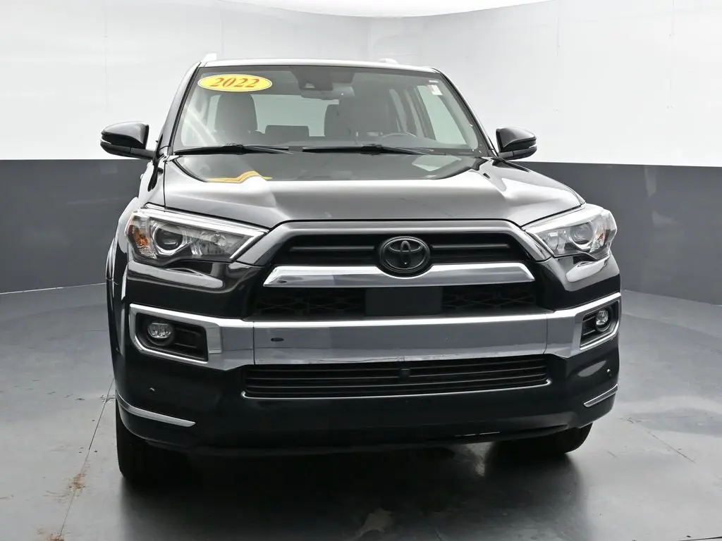 2022 Toyota 4Runner Limited 4WD photo 3