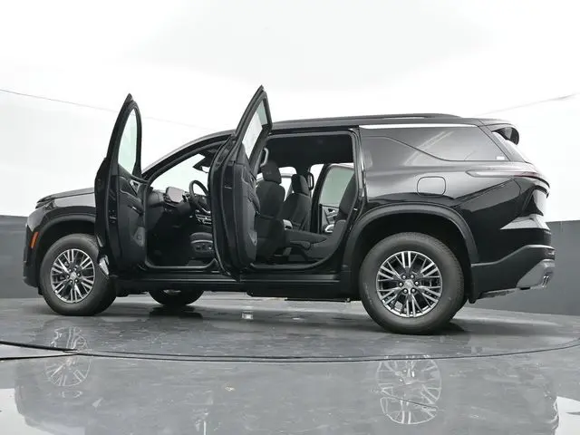 2026 Chevrolet Traverse 2LT photo 59