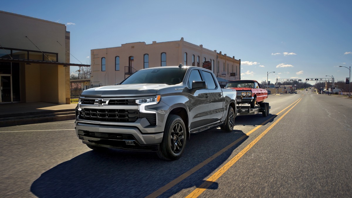 2026 Chevrolet Silverado Exterior Driver Side Front Angle while Towing
