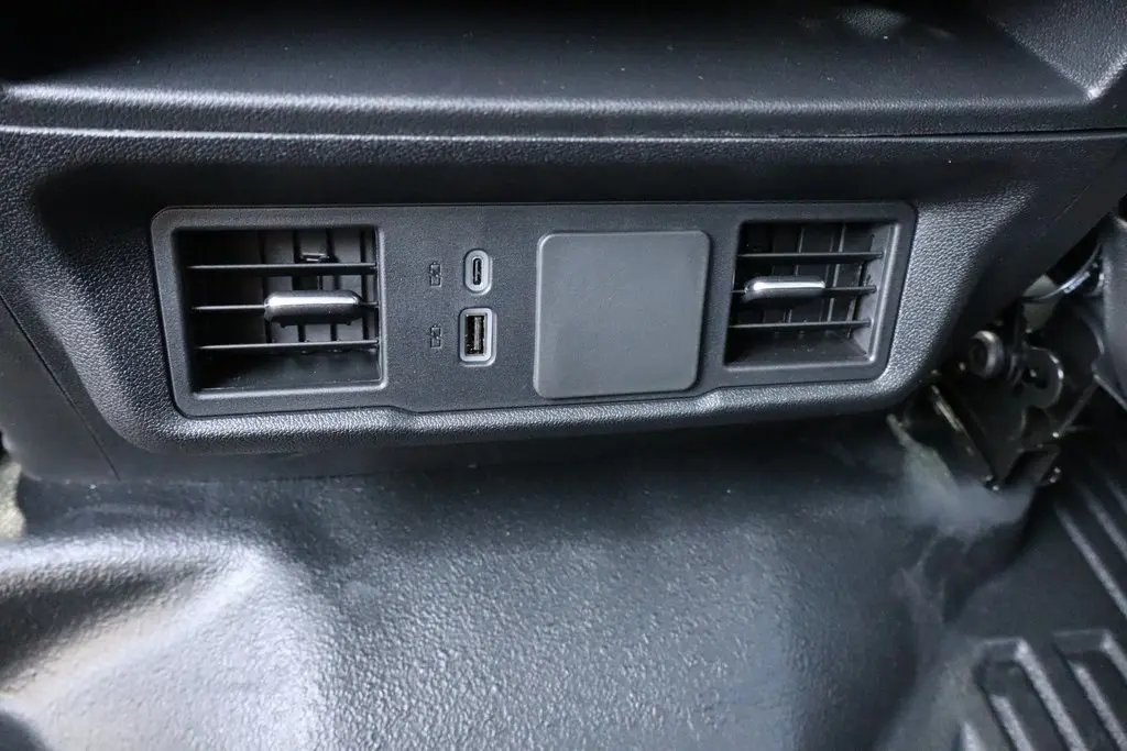 2025 Chevrolet Silverado 2500HD Work Truck Trail Boss photo 16