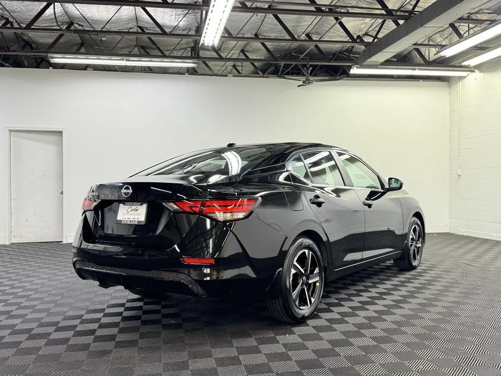 2025 Nissan Sentra SV photo 2
