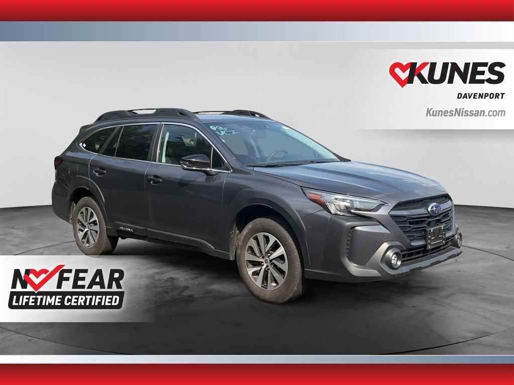 2025 Subaru Outback Premium